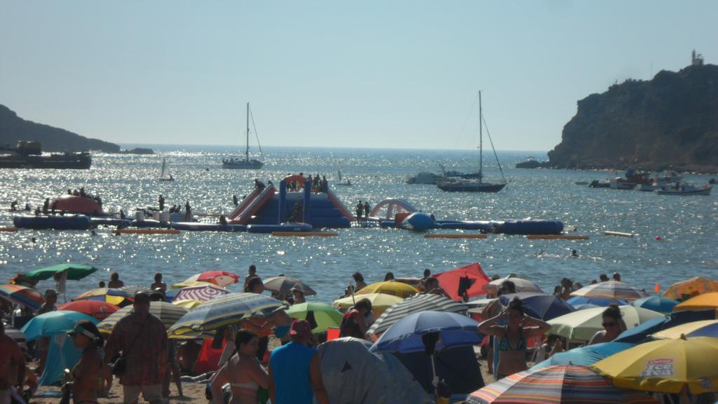 Alojamentos Campo & Mar-T2 Com Piscina São Martinho do Porto Eksteriør billede